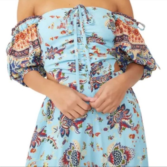 NWT FREE PEOPLE BALI SKIES PAISLEY RUCHED HALTER SHORT PUFF SLEEVES JUMPSUIT - Picture 5 of 7